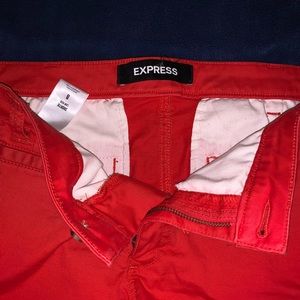 RED EXPRESS SHORTS